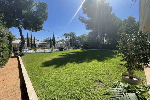 Villa for rent Sol De Mallorca, Mallorca, Spain 5 bedrooms, 452 sq.m. No. 111857 - photo 3