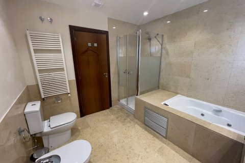 Villa for rent Sol De Mallorca, Mallorca, Spain 5 bedrooms, 452 sq.m. No. 111857 - photo 15