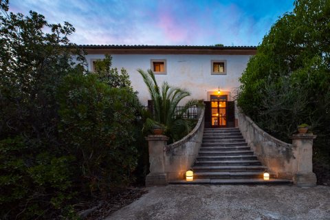 Finca till salu Palma de Majorca, Mallorca, Spanien 8 sovrum, 681 kvm. Nr. 111851 - foto 1