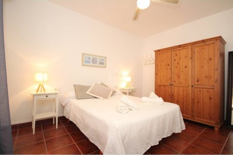 Villa for sale Cala'n Bosch, Menorca, Spain 3 bedrooms, 246 sq.m. No. 110980 - photo 8