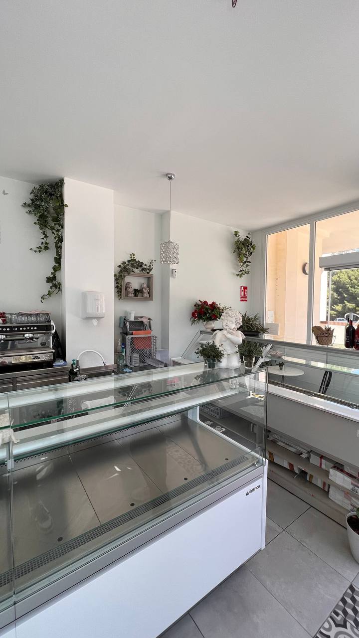 Propiedad comercial en Calpe, Alicante, España 210 m2 No. 88971