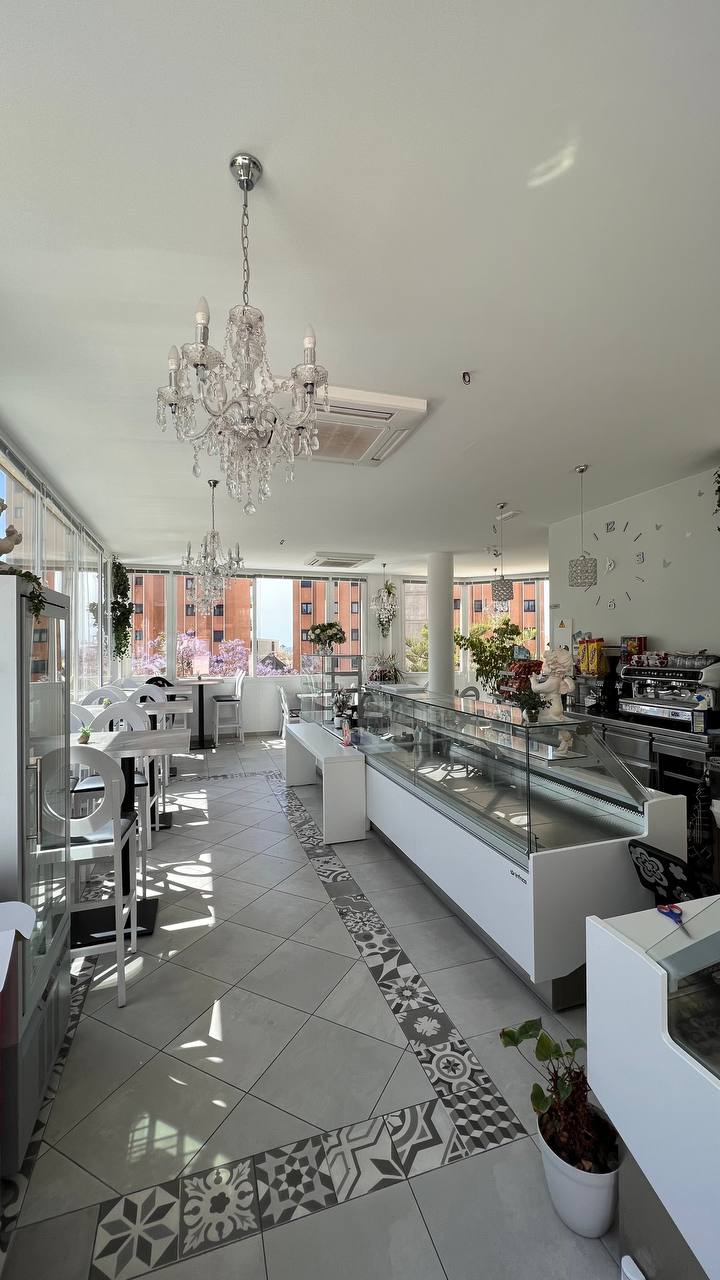 Propiedad comercial en Calpe, Alicante, España 210 m2 No. 88971