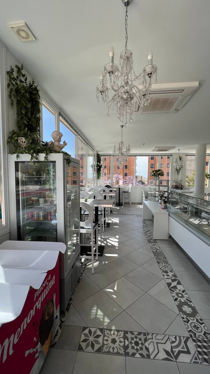Propiedad comercial en Calpe, Alicante, España 210 m2 No. 88971
