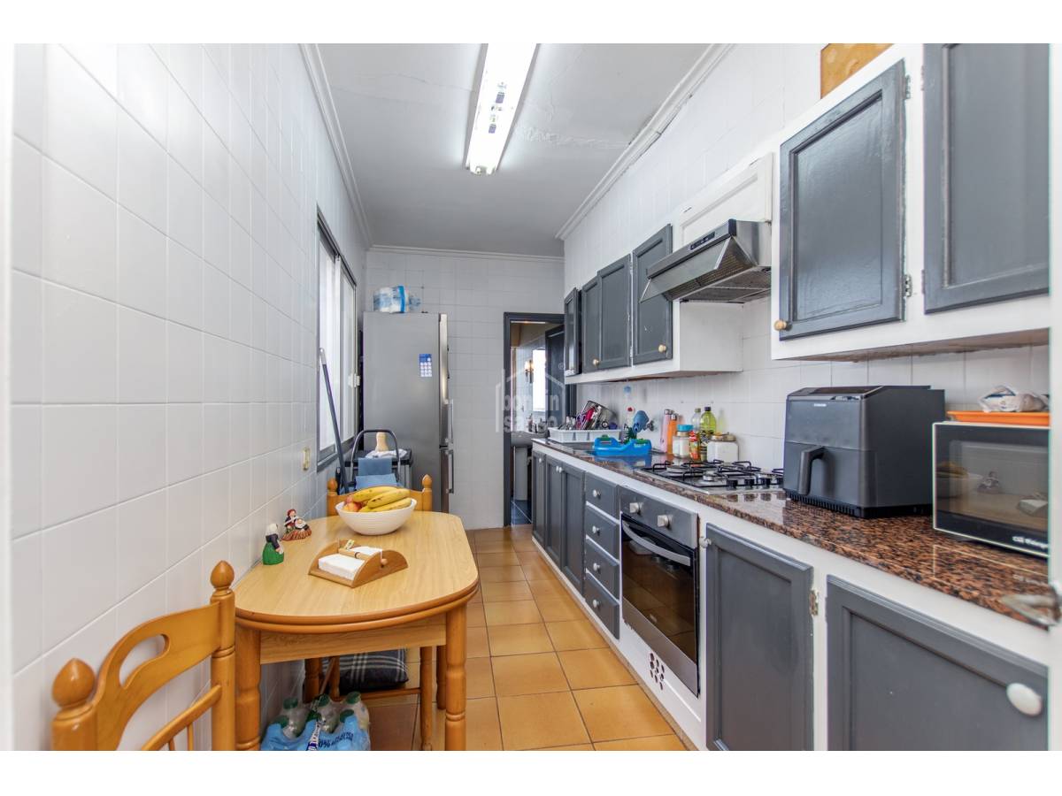 Villetta a schiera a Mahon, Menorca, Spagna 9 camere da letto, 364 mq. N° 87371