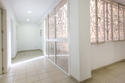 Apartment for sale Madrid, Spain 10 bedrooms, 581 sq.m. No. 107631 - photo 22