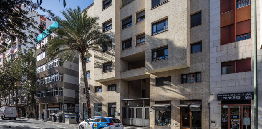 Apartament Las Palmas De Gran Canaria, Gran Canaria, Hiszpania 4 sypialnie, 100 mkw. nr 107632