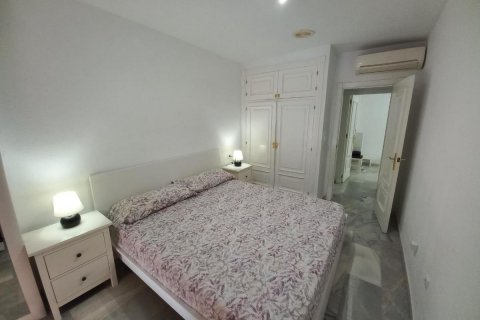 Apartment for sale Torrevieja, Alicante, Spain 2 bedrooms, 73 sq.m. No. 112900 - photo 8