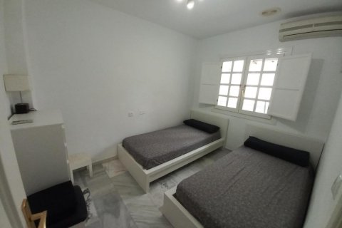 Apartment for sale Torrevieja, Alicante, Spain 2 bedrooms, 73 sq.m. No. 112900 - photo 7