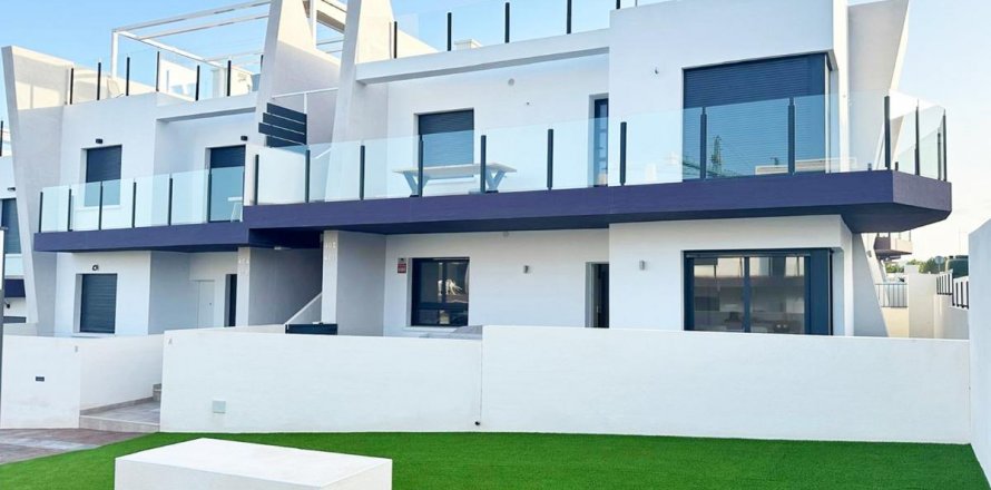 Apartment San Miguel de Salinas, Alicante, Espagne 3 chambres, 94 m2 No. 112901