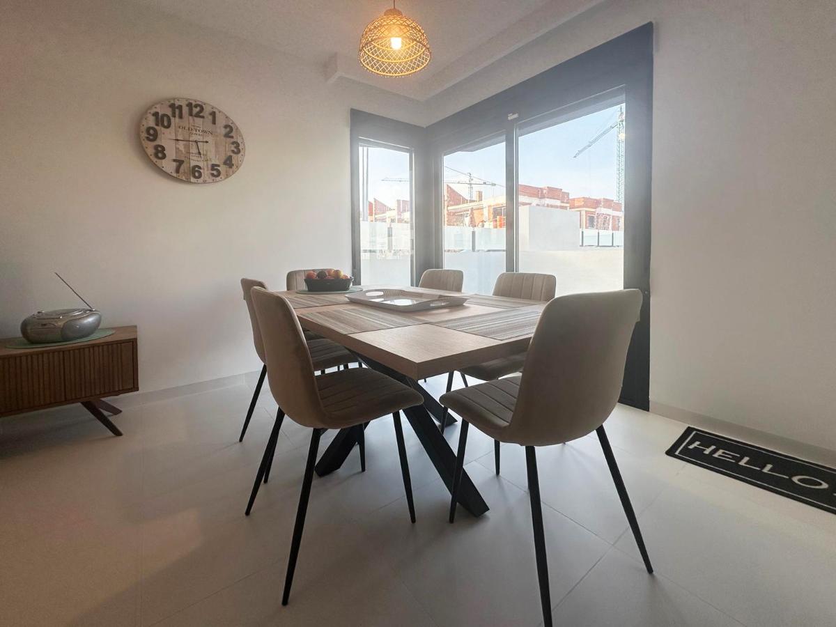 Huoneisto San Miguel de Salinas, Alicante, Espanja 3 makuuhuonetta, 94 m2 No. 112901