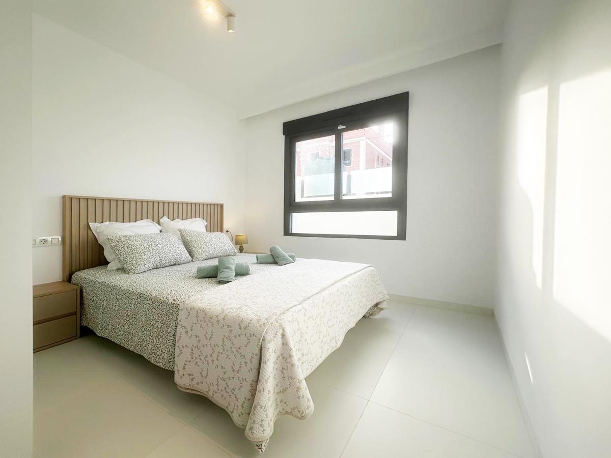 Huoneisto San Miguel de Salinas, Alicante, Espanja 3 makuuhuonetta, 94 m2 No. 112901