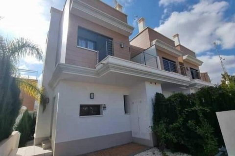 House à vendre Ciudad Quesada, Alicante, Espagne, 3 chambres, 150 m2 No. 112910 - photo 3