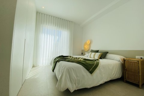 Apartament w Pilar de la Horadada, Alicante, Hiszpania 3 sypialnie, 118 mkw. nr 117343 – zdjęcie 7