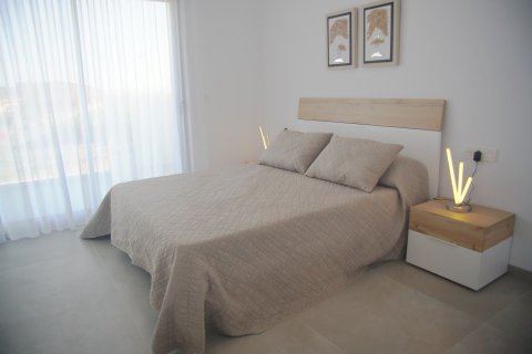 Huvila myytävänä Los Montesinos, Alicante, Espanja, 3 makuuhuonetta, 118 m2 No. 119331 - kuva 15