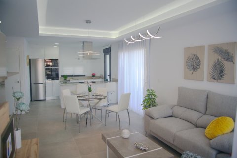 Huvila myytävänä Los Montesinos, Alicante, Espanja, 3 makuuhuonetta, 118 m2 No. 119331 - kuva 9