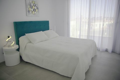 Huvila myytävänä Los Montesinos, Alicante, Espanja, 3 makuuhuonetta, 118 m2 No. 119331 - kuva 12