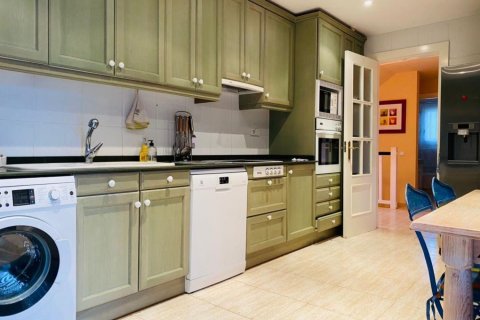 House for sale Cambrils, Tarragona, Spain 7 bedrooms, 466 sq.m. No. 21573 - photo 6