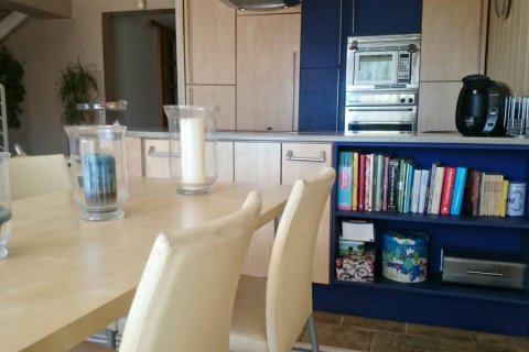 Talo myytävänä Cunit, Tarragona, Espanja, 5 makuuhuonetta, 240 m2 No. 21772 - kuva 10