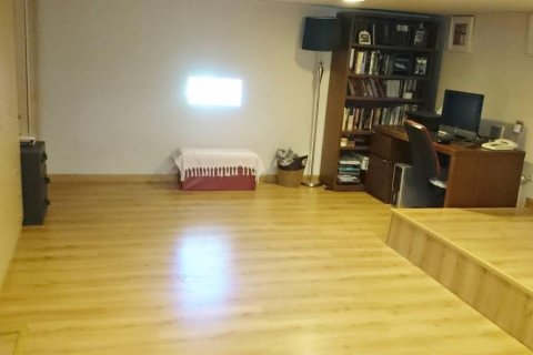 Talo myytävänä Cunit, Tarragona, Espanja, 5 makuuhuonetta, 240 m2 No. 21772 - kuva 27