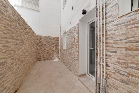 Продажа квартиры в Торревьеха, Аликанте, Испания 3 спальни, 99м2 №117733 - фото 17