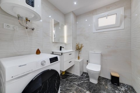 Продажа квартиры в Торревьеха, Аликанте, Испания 3 спальни, 99м2 №117733 - фото 19