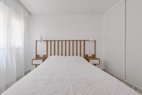 Продажа квартиры в Торревьеха, Аликанте, Испания 3 спальни, 99м2 №117733 - фото 12