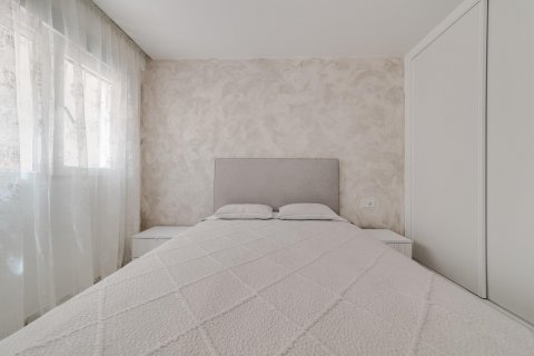 Продажа квартиры в Торревьеха, Аликанте, Испания 3 спальни, 99м2 №117733 - фото 15