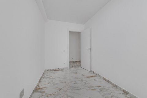Продажа квартиры в Торревьеха, Аликанте, Испания 3 спальни, 99м2 №117733 - фото 9