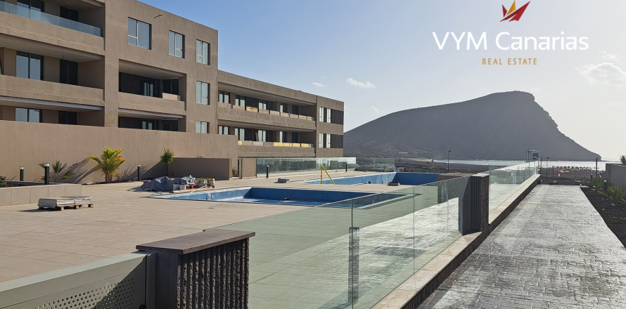 Apartamento El Médano, Tenerife, España 2 dormitorios, 89 m2 No. 108304