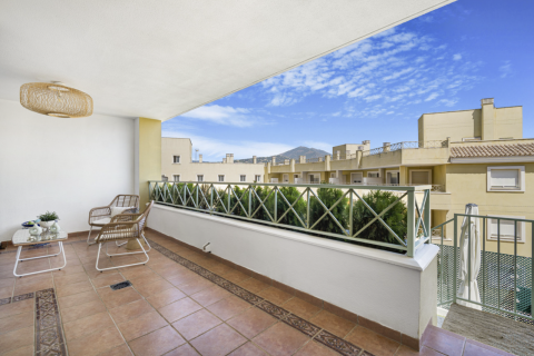 Apartment for sale Nueva Andalucia, Malaga, Spain 1 bedroom, 124 sq.m. No. 109658 - photo 6