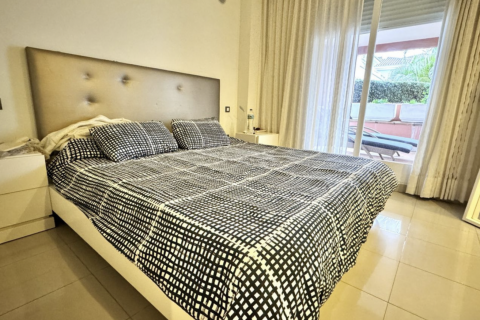 Apartment for sale Estepona, Malaga, Spain 2 bedrooms, 105 sq.m. No. 109682 - photo 3