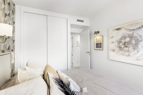 Apartment for sale Benalmadena, Malaga, Spain 3 bedrooms, 96 sq.m. No. 109672 - photo 19