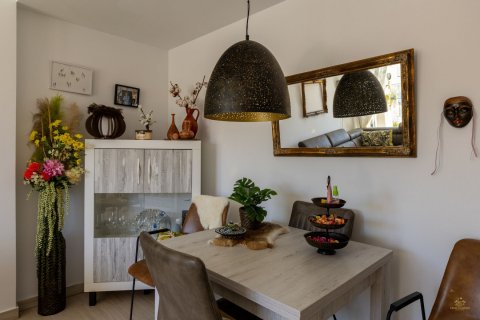 Продажа квартиры Вилламартин, Аликанте, Испания 2 спальни, 63м2 №119277 - фото 8