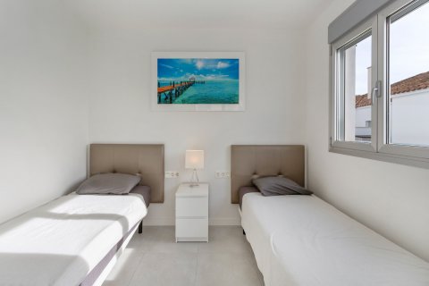 Apartment for sale Villamartin, Alicante, Spain 3 bedrooms, 90 sq.m. No. 119285 - photo 17