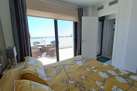 Продажа дома в Ла Зения, Аликанте, Испания 2 спальни, 107м2 №117068 - фото 11