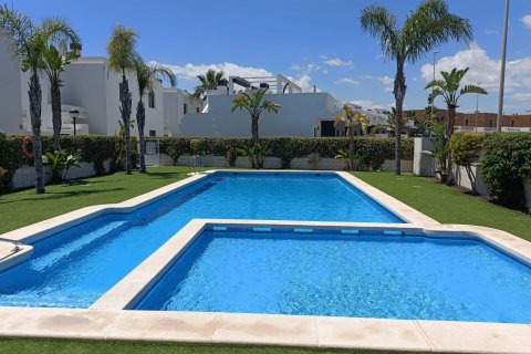 Продажа дома в Ла Зения, Аликанте, Испания 2 спальни, 107м2 №117068 - фото 1