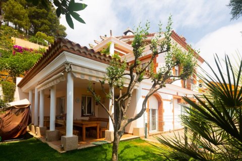 Māja pārdošanā Santa Susanna, Barcelona, Spānijā 5 istabas, 470 m2 Nr. 22921 - attēls 10