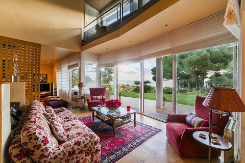 House for sale Sant Vicenc De Montalt, Barcelona, Spain 5 bedrooms, 360 sq.m. No. 22455 - photo 7
