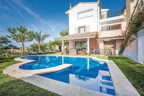 Casa in vendita Sant Cebria De Vallalta, Barcelona, Spagna 9 camere da letto, 608 mq. N° 22976 - foto 1
