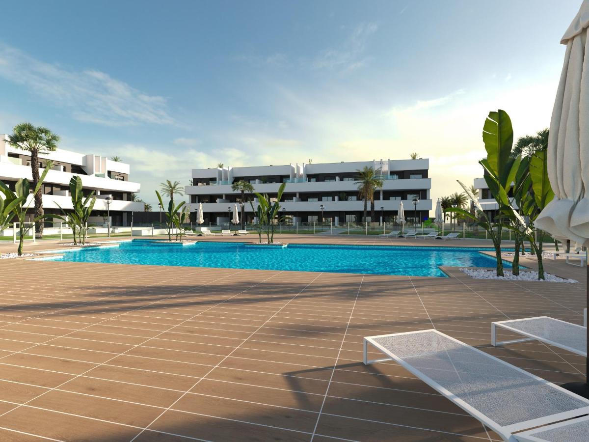Apartment à Guardamar del Segura, Alicante, Espagne 2 chambres, 64 m2 No. 113096