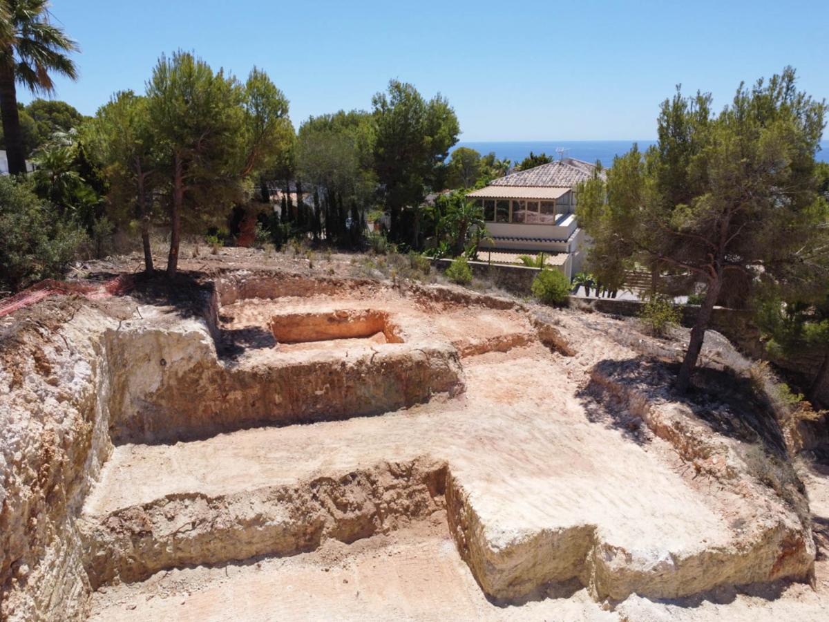 Villa in Altea, Alicante, Spain 4 bedrooms, 425 sq.m. No. 113055