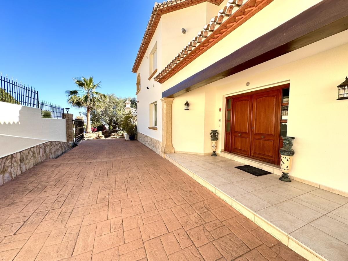 Villa en Jávea, Alicante, España 6 dormitorios, 350 m2 No. 113094