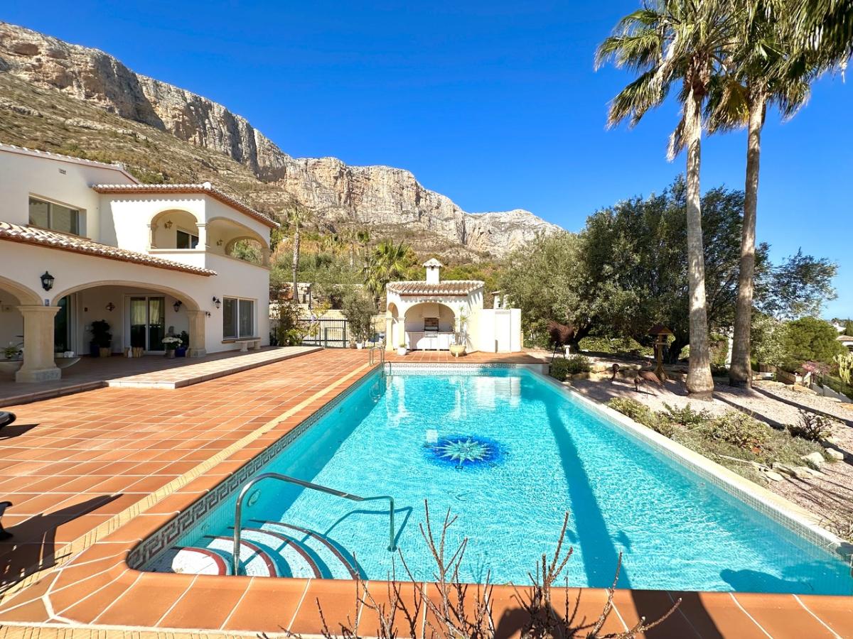 Villa en Jávea, Alicante, España 6 dormitorios, 350 m2 No. 113094