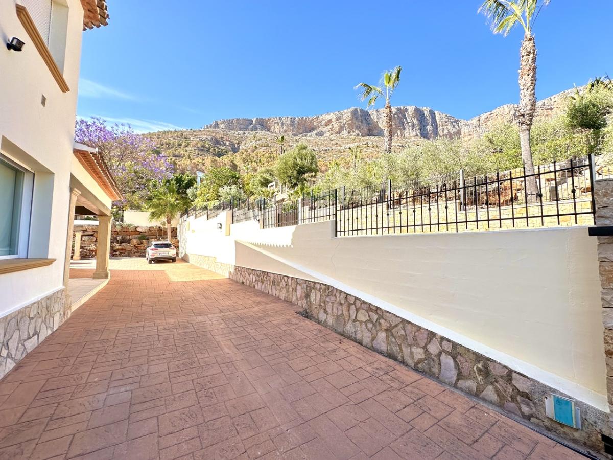 Villa en Jávea, Alicante, España 6 dormitorios, 350 m2 No. 113094
