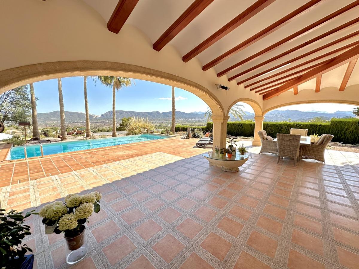 Villa en Jávea, Alicante, España 6 dormitorios, 350 m2 No. 113094