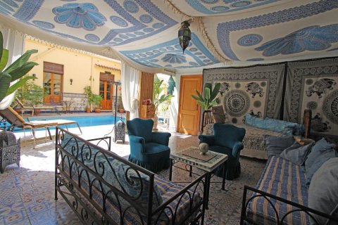 Townhouse for sale Sanet Y Negrals, Alicante, Spain 8 bedrooms,  No. 113095 - photo 8