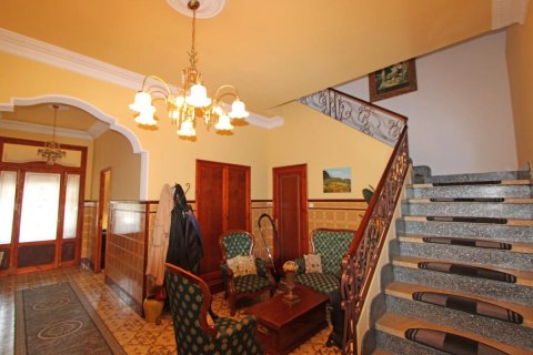 Townhouse for sale Sanet Y Negrals, Alicante, Spain 8 bedrooms,  No. 113095 - photo 10