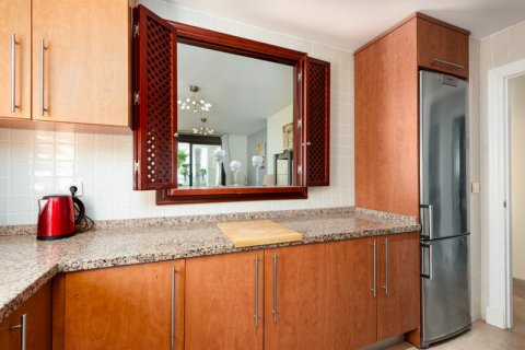 Apartment for sale Cadiz, Spain 3 bedrooms, 100 sq.m. No. 109518 - photo 17