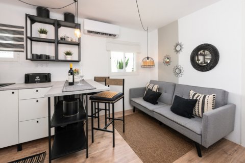 Продажа квартиры Эстепона, Малага, Испания 2 спальни, 44м2 №109517 - фото 10