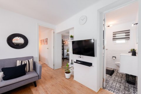 Продажа квартиры Эстепона, Малага, Испания 2 спальни, 44м2 №109517 - фото 3